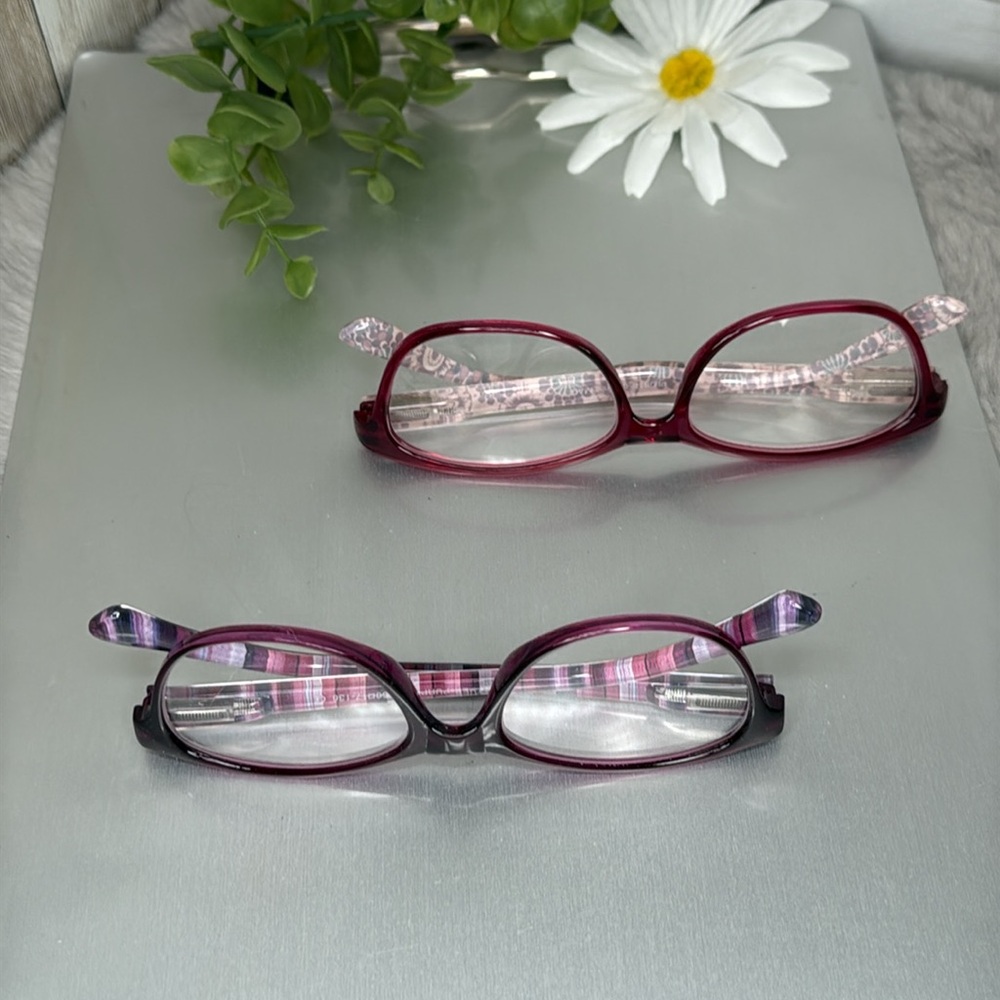 2 Pairs of 1.75 Readers